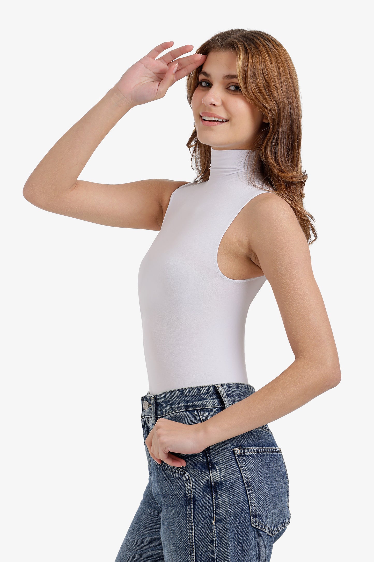 بودي سوت برقبة عالية