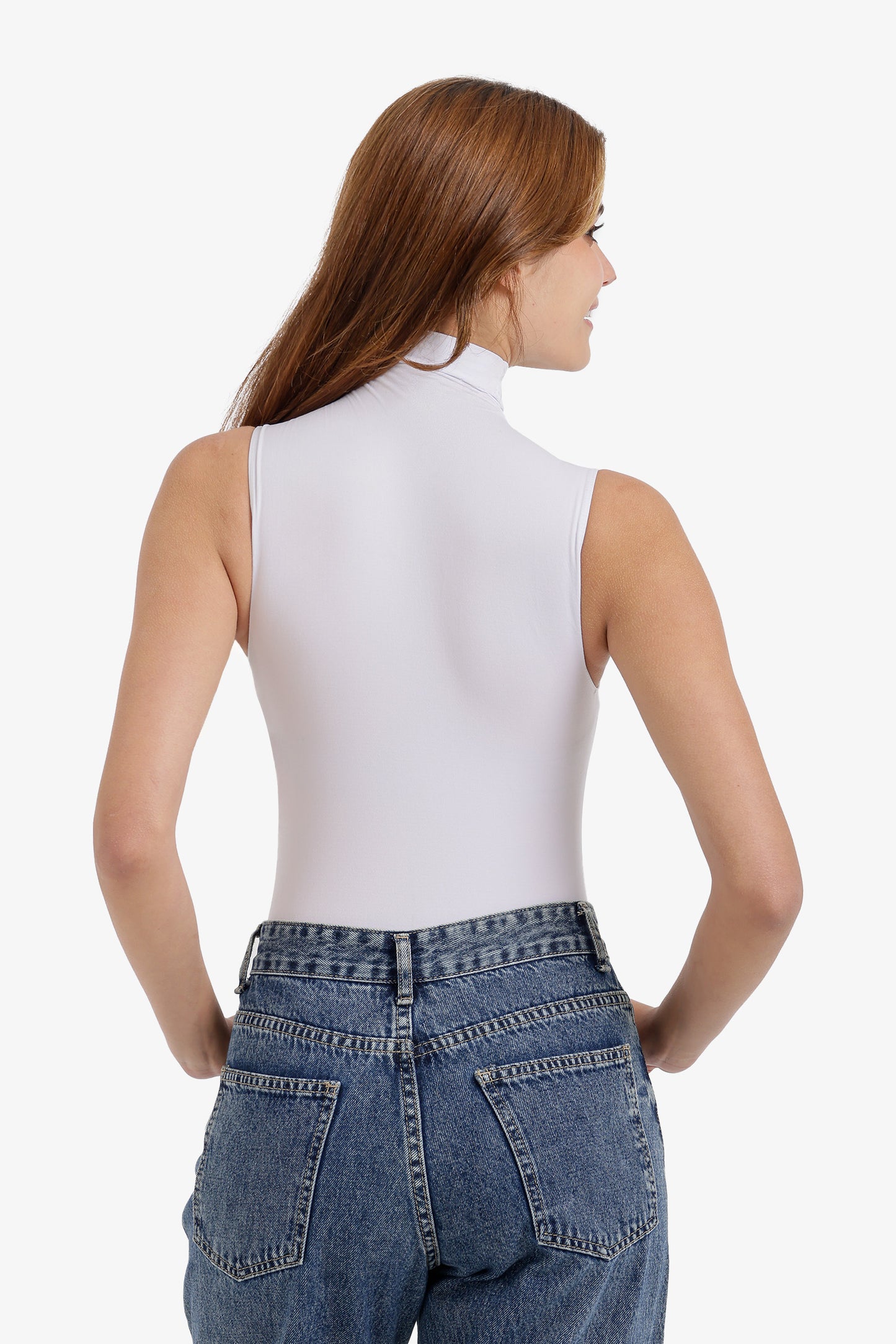 بودي سوت برقبة عالية