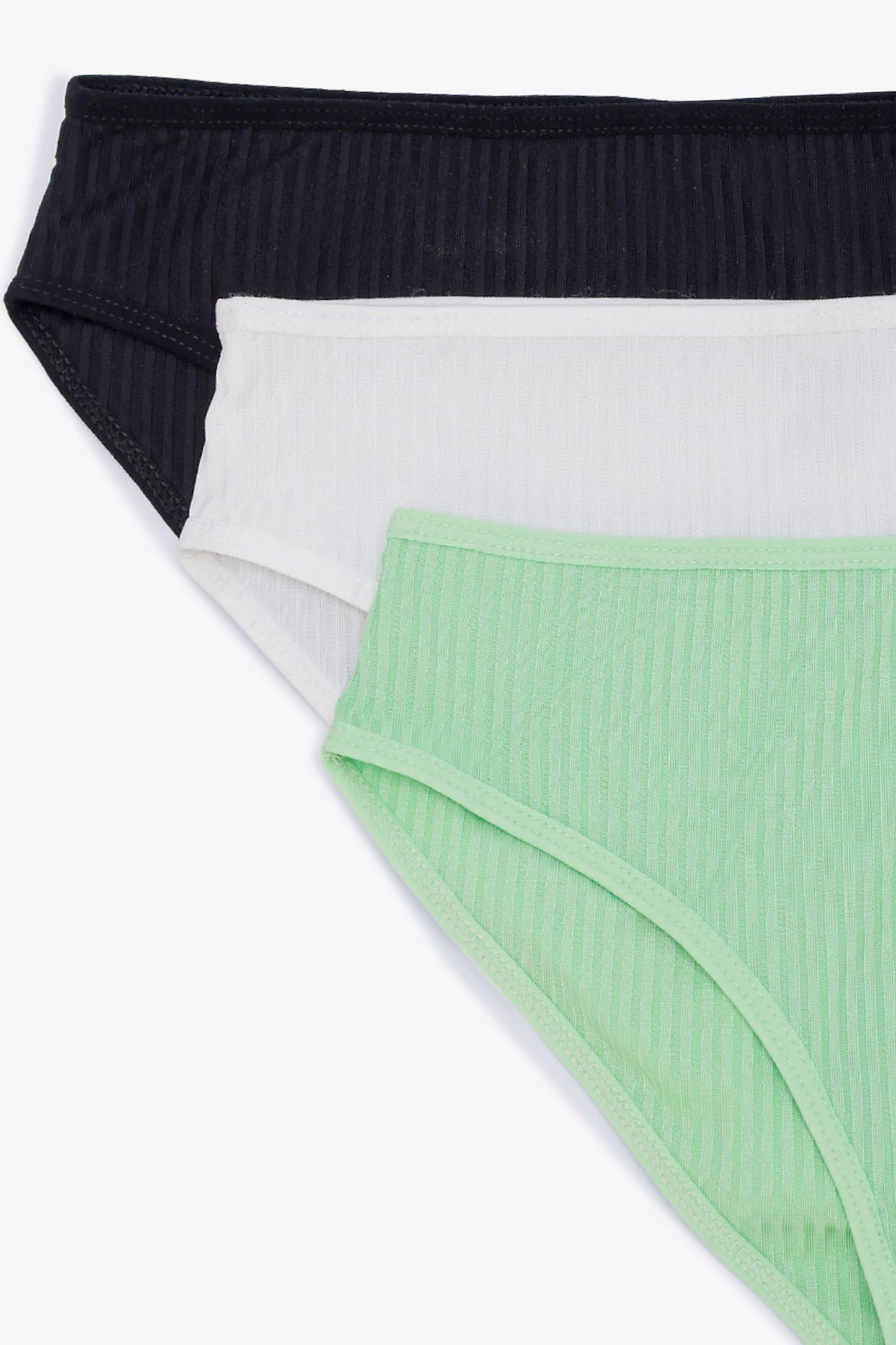 مجموعة من 3 بانتي بريف 