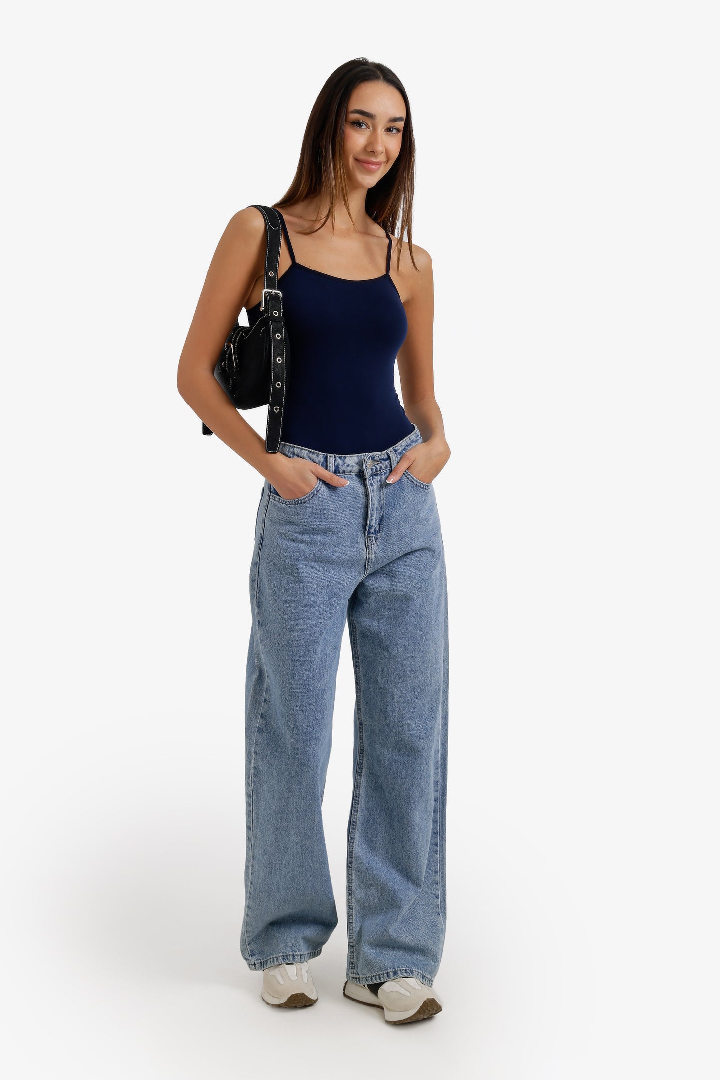 بودي سوت بدون أكمام