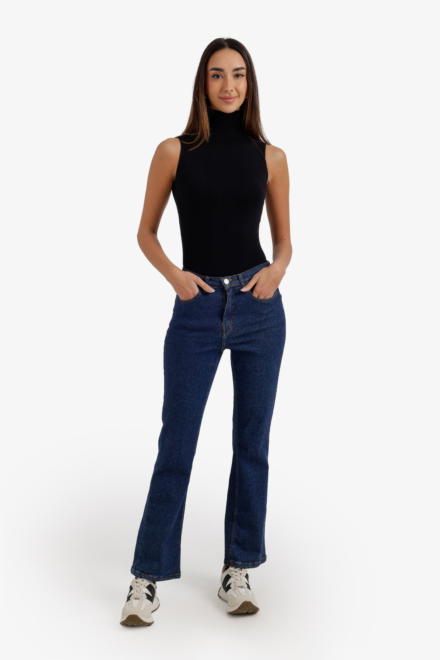 بودي سوت برقبة عالية