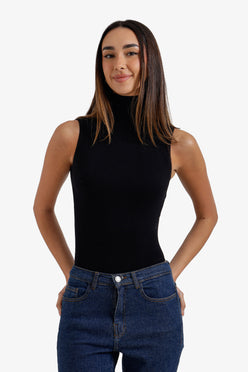 بودي سوت برقبة عالية