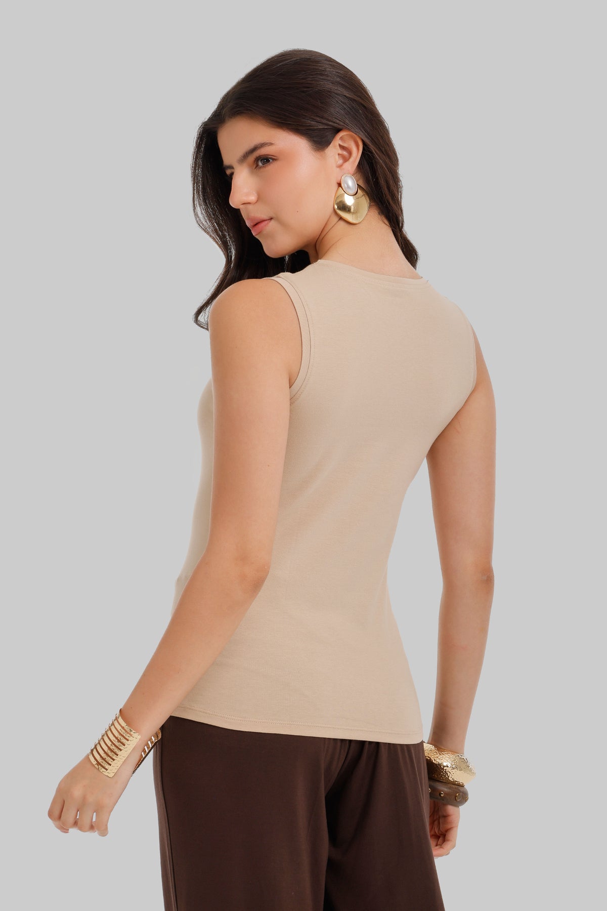 Round Neck Sleeveless Top