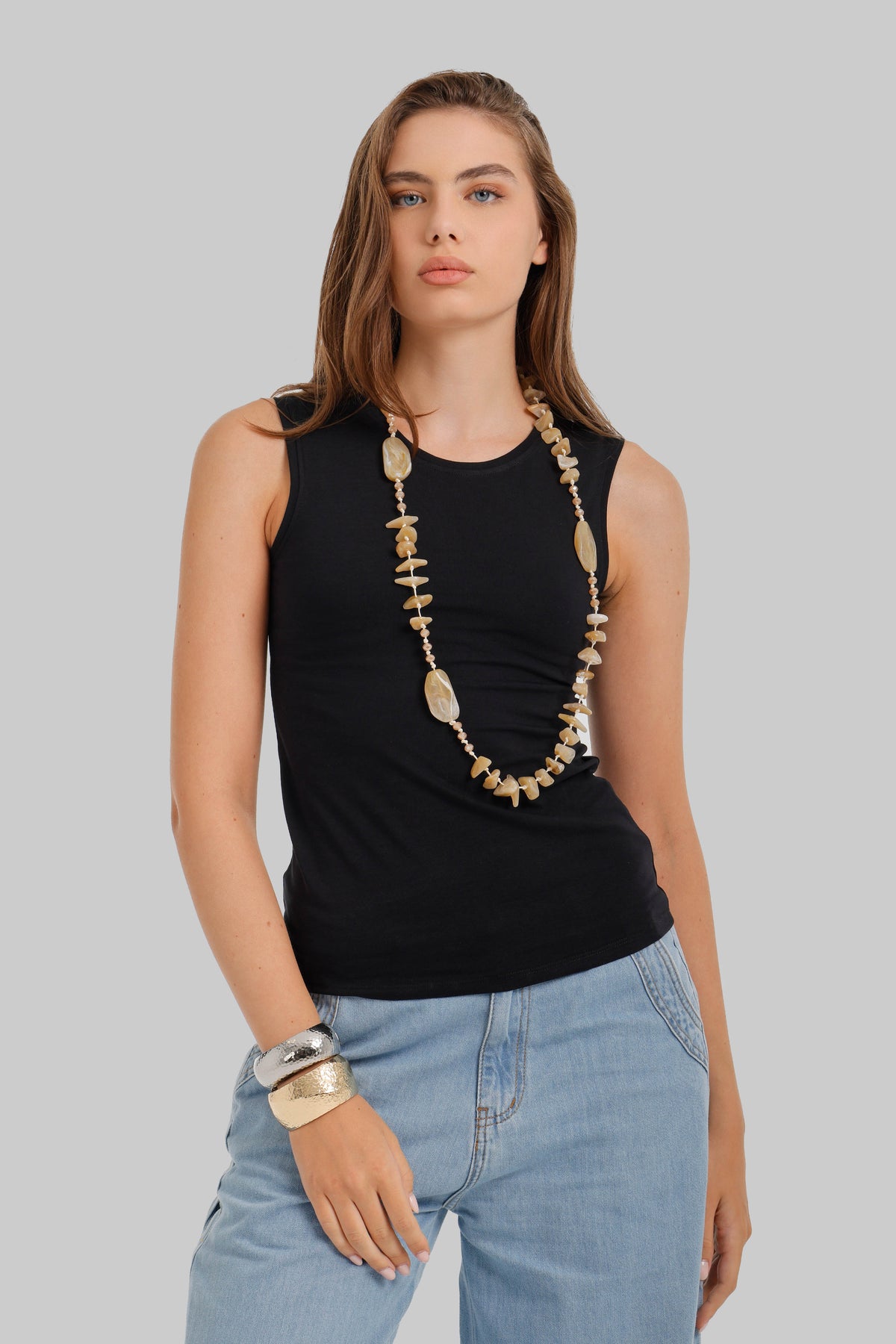 Round Neck Sleeveless Top
