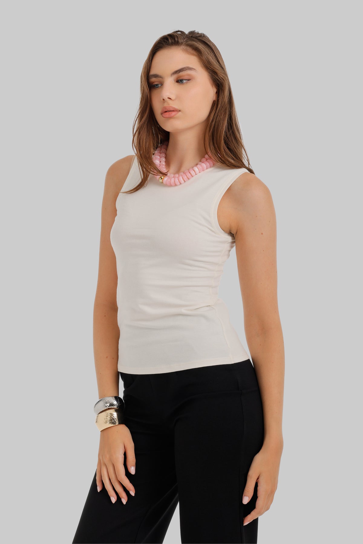 Round Neck Sleeveless Top