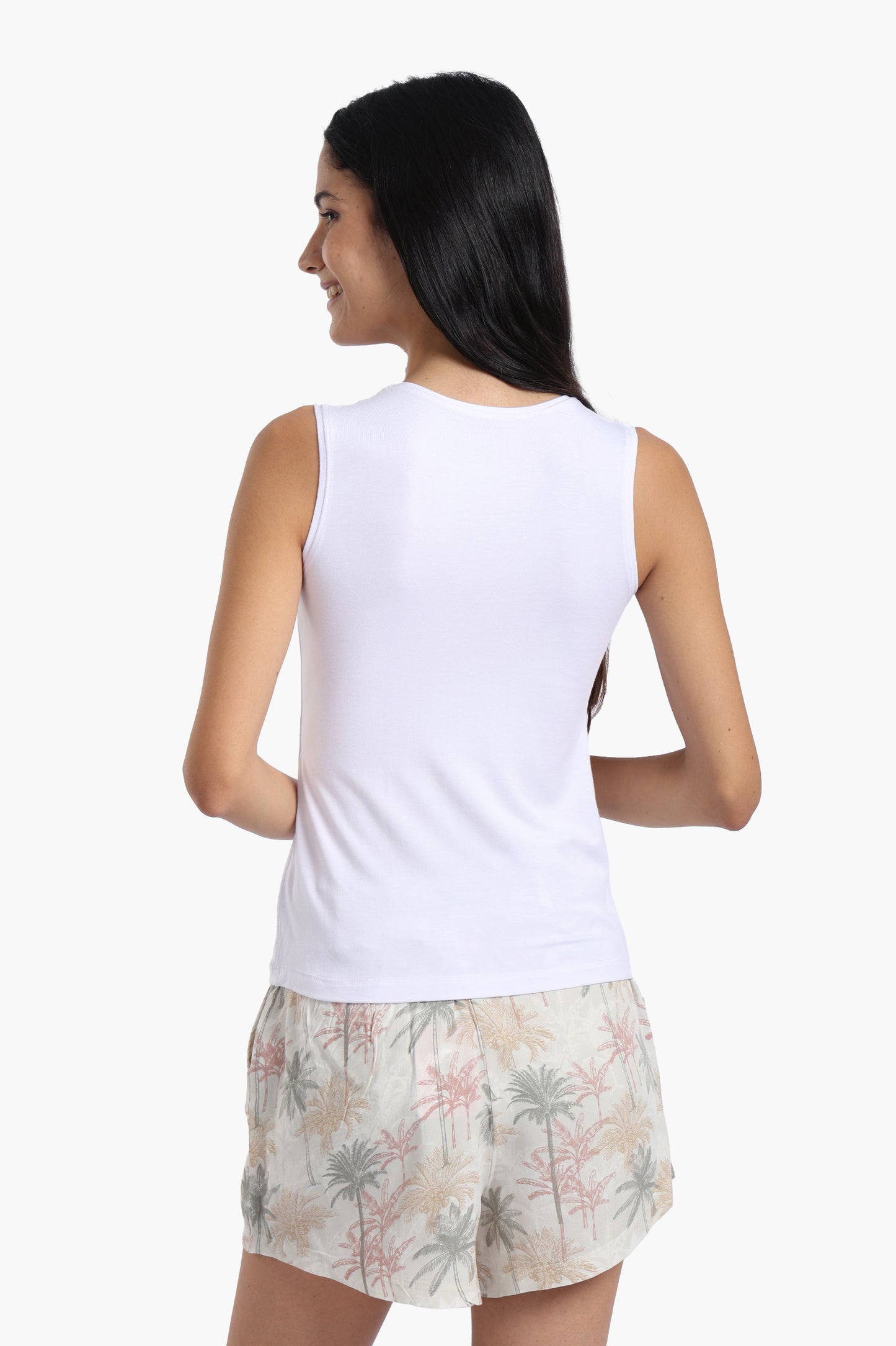 Sleeveles Basic Top