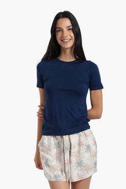 توب أساسي بأكمام قصيرة