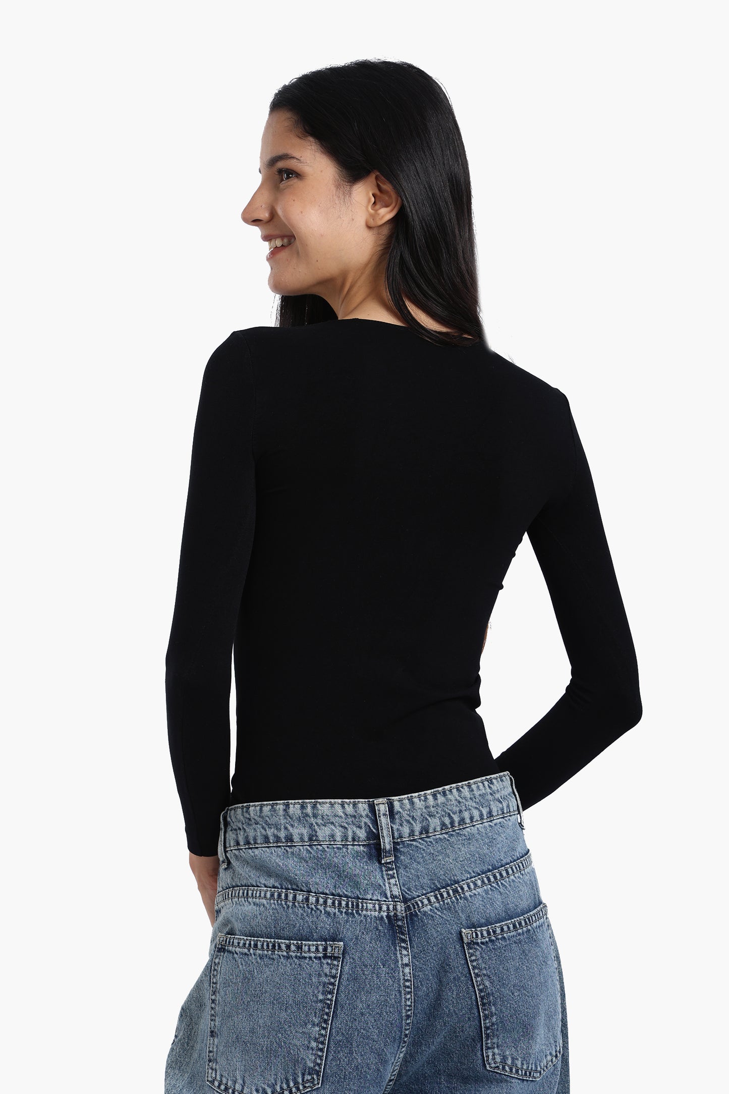 توب برقبة دائرية