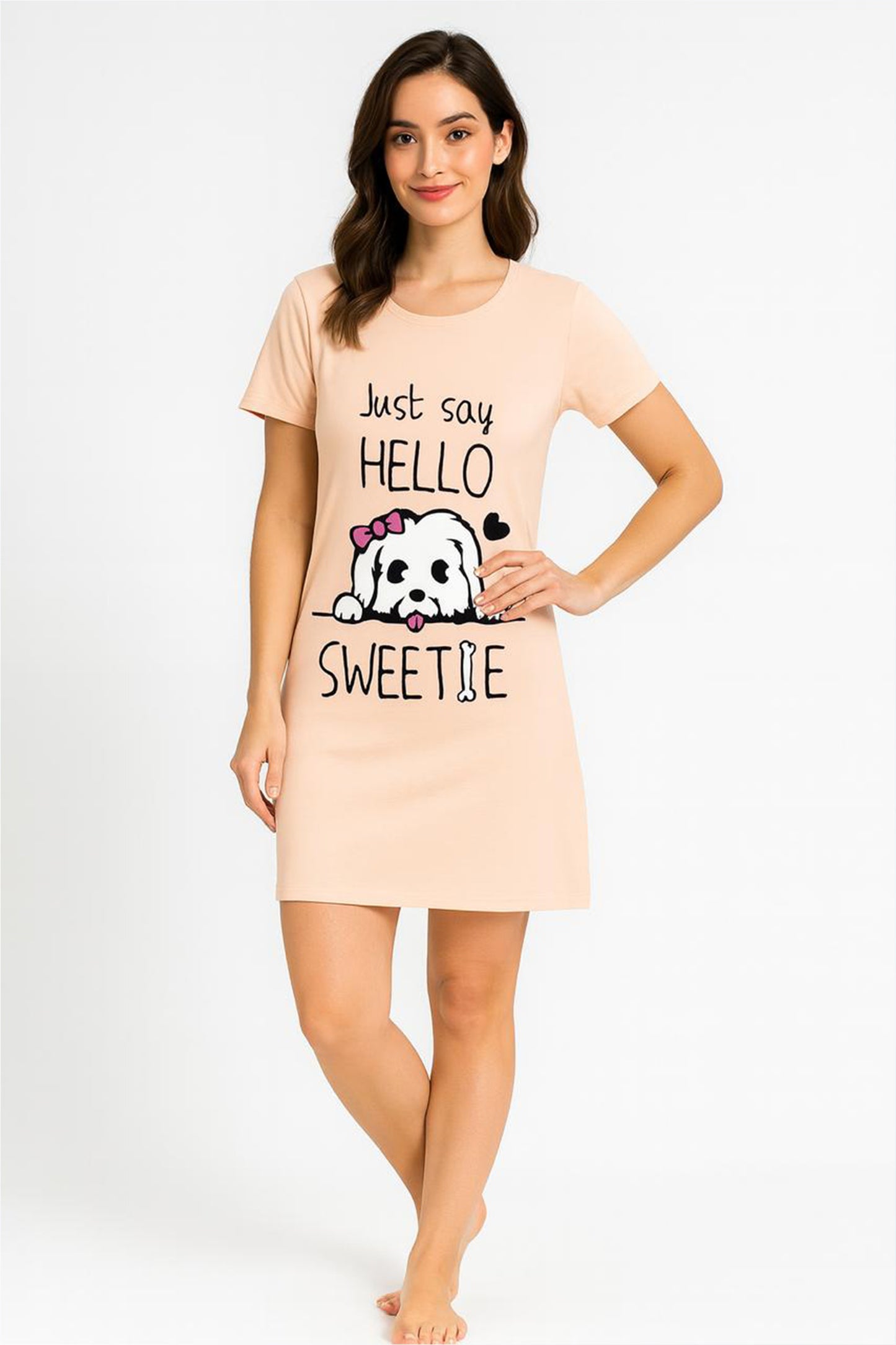 قميص نوم مطبوع بأكمام قصيرة