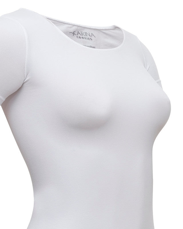 توب أساسي بأكمام قصيرة