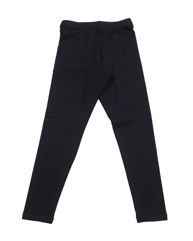 ليجنز جيرلي بقصة ضيقة