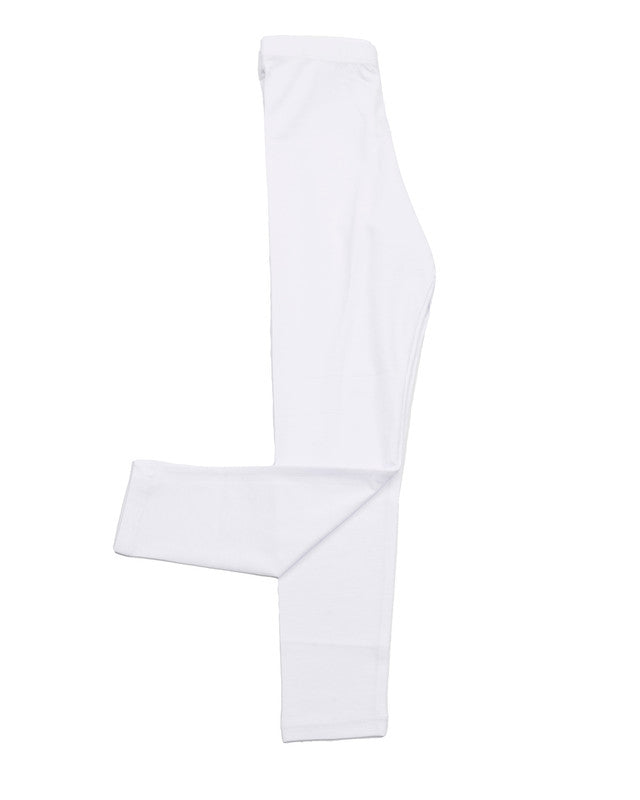 ليجنز جيرلي بقصة ضيقة