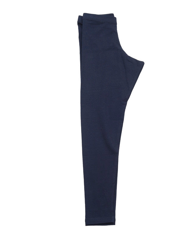 ليجنز جيرلي بقصة ضيقة