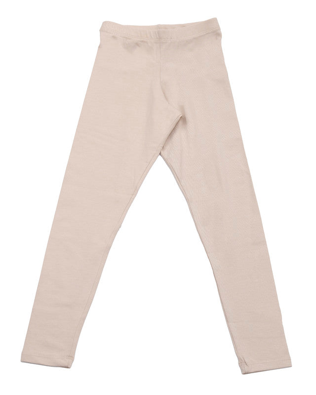 ليجنز جيرلي بقصة ضيقة