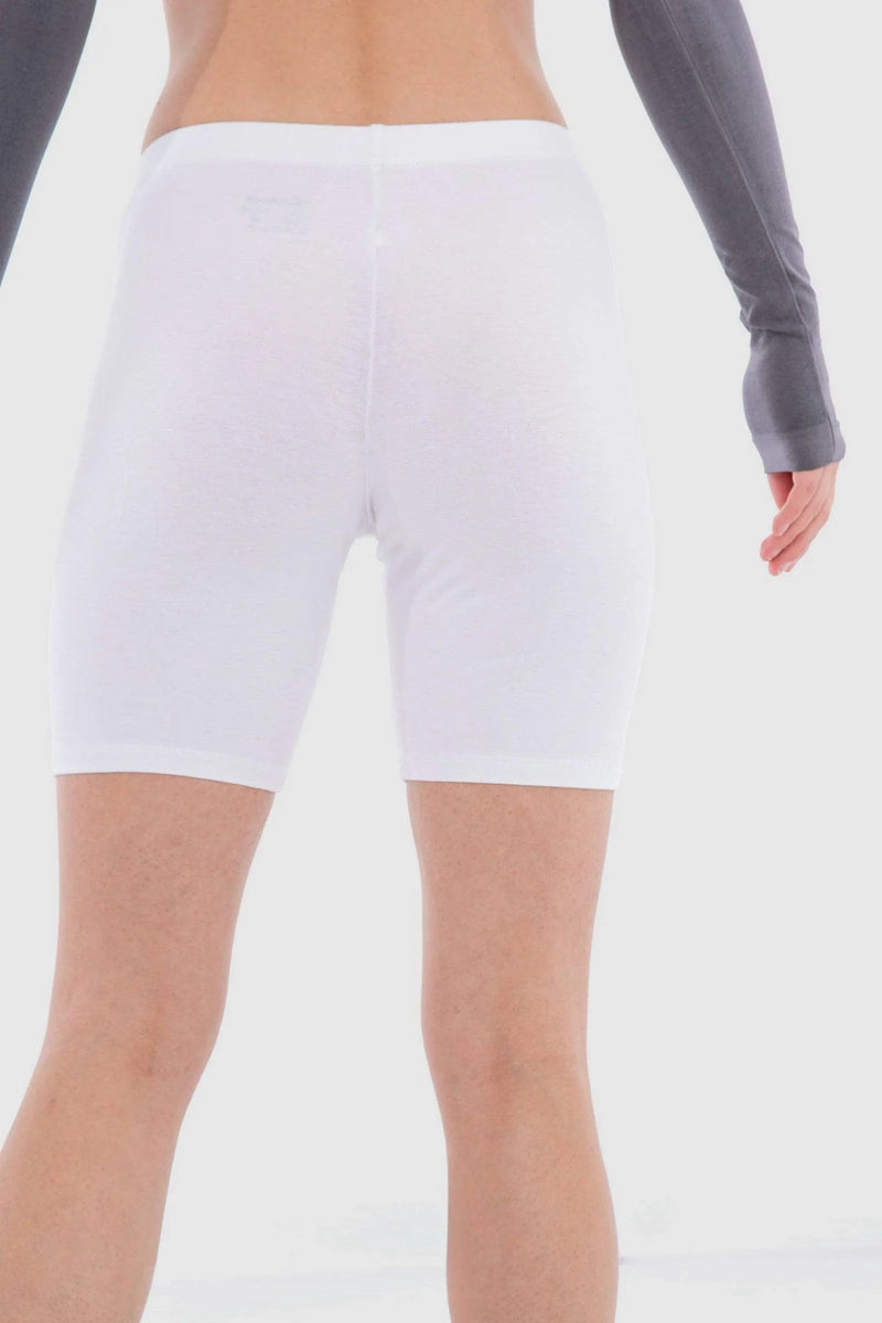 شورت ليجنز أساسي